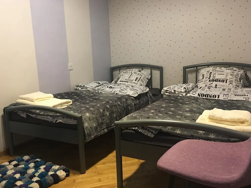 Apartamento Oshtbilisi- Agmashenebeli 4 Room